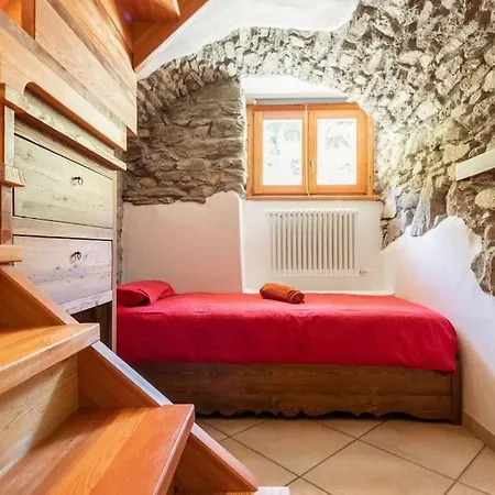 With Stunning Views Casa vacanze